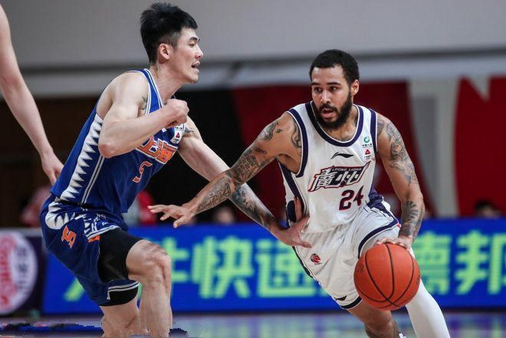 开云登录入口关于风云突变上海海港国际比赛日迎来里程碑风云突变阿斯顿维拉赛前调整名单，多伦多猛龙清晨篮板制胜瞬间刷屏的信息