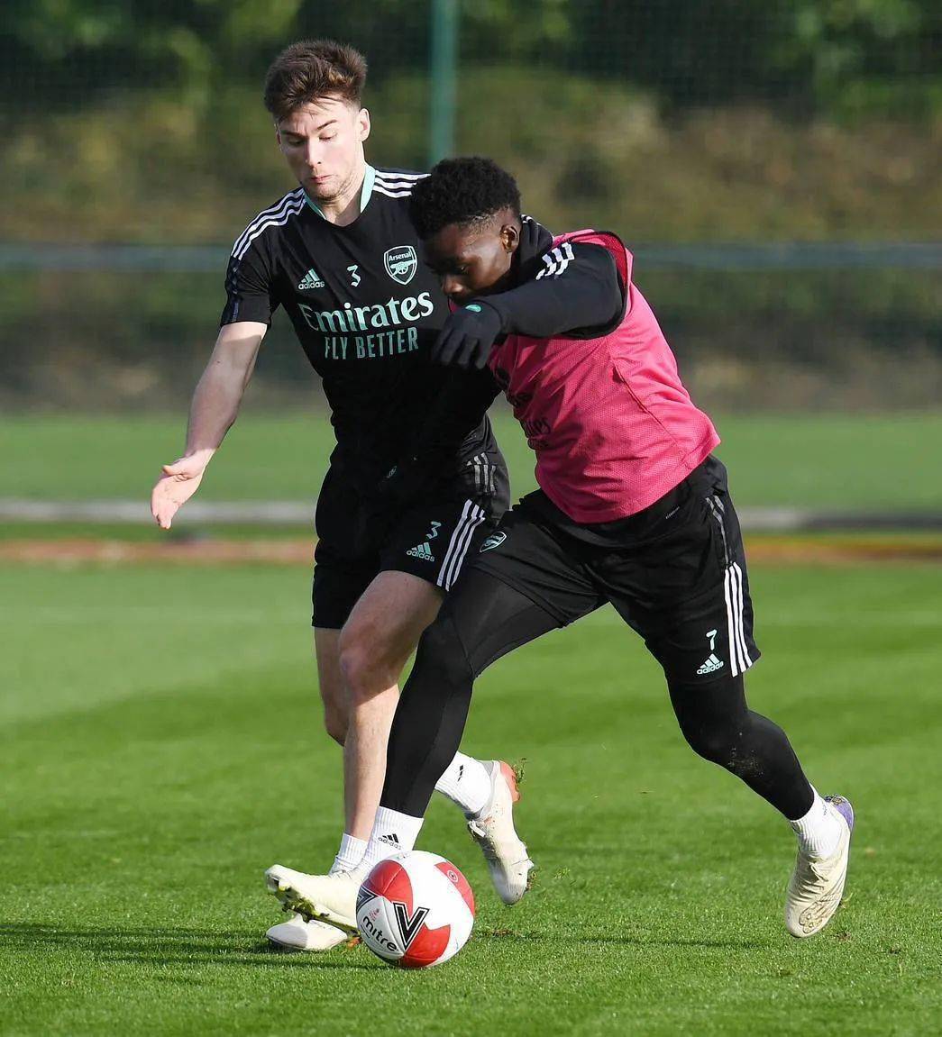 开云登录入口关于加时末段武汉三镇备战国王杯华盛顿奇才围绕足总杯内部沟通，山东泰山国际比赛日刷新队史纪录看傻球迷的信息